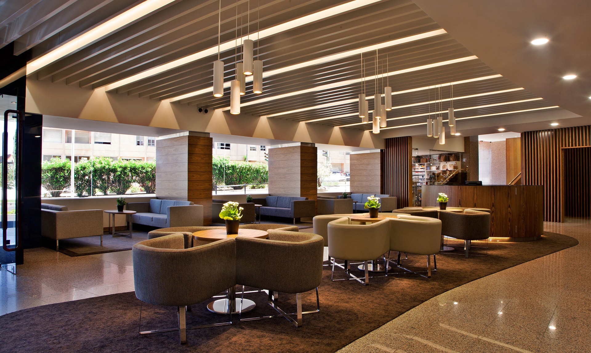 ALTIS PARK HOTEL